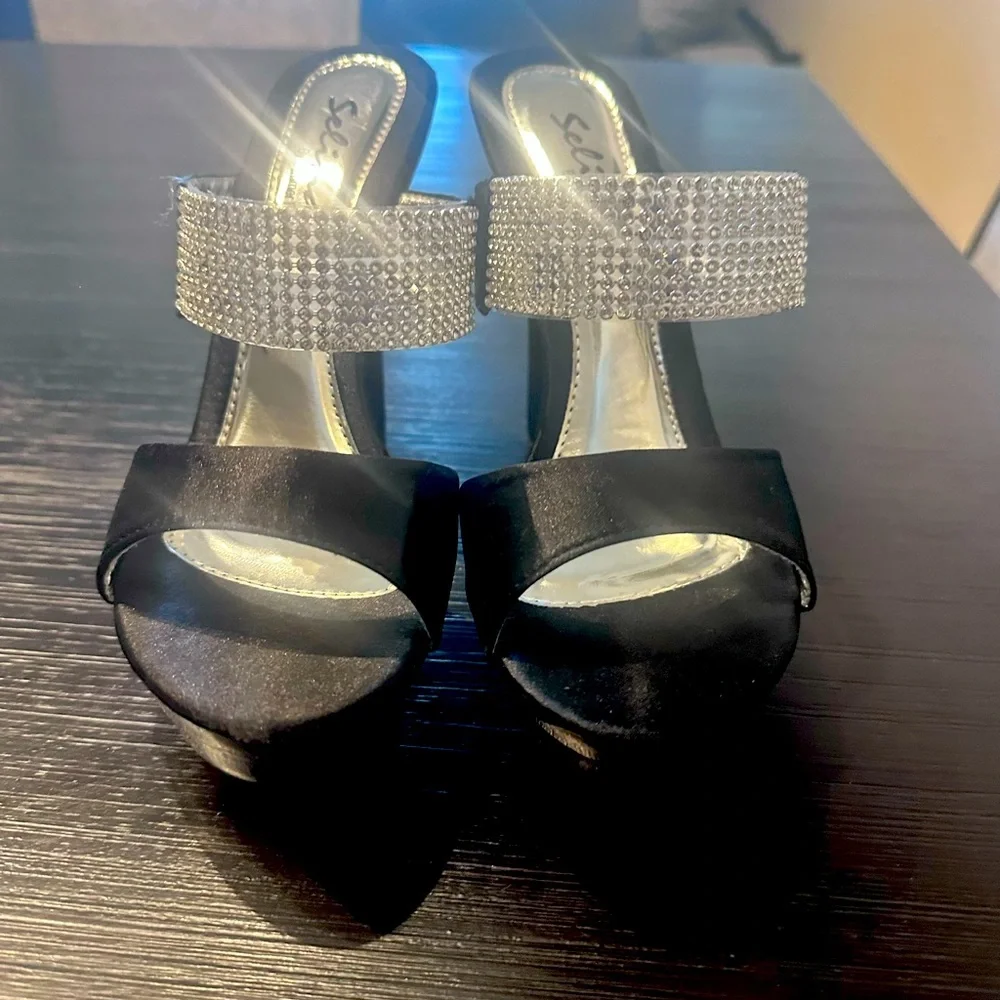 Summer Rio Platform Heels - Picture 1 of 4